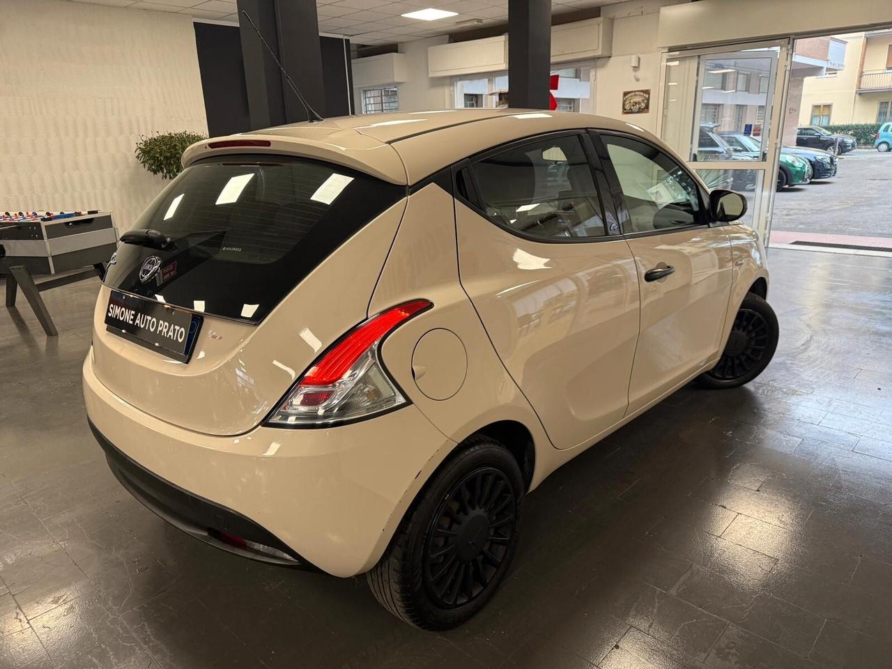 Lancia Ypsilon 1.2 69 CV 5 porte GPL Ecochic Gold