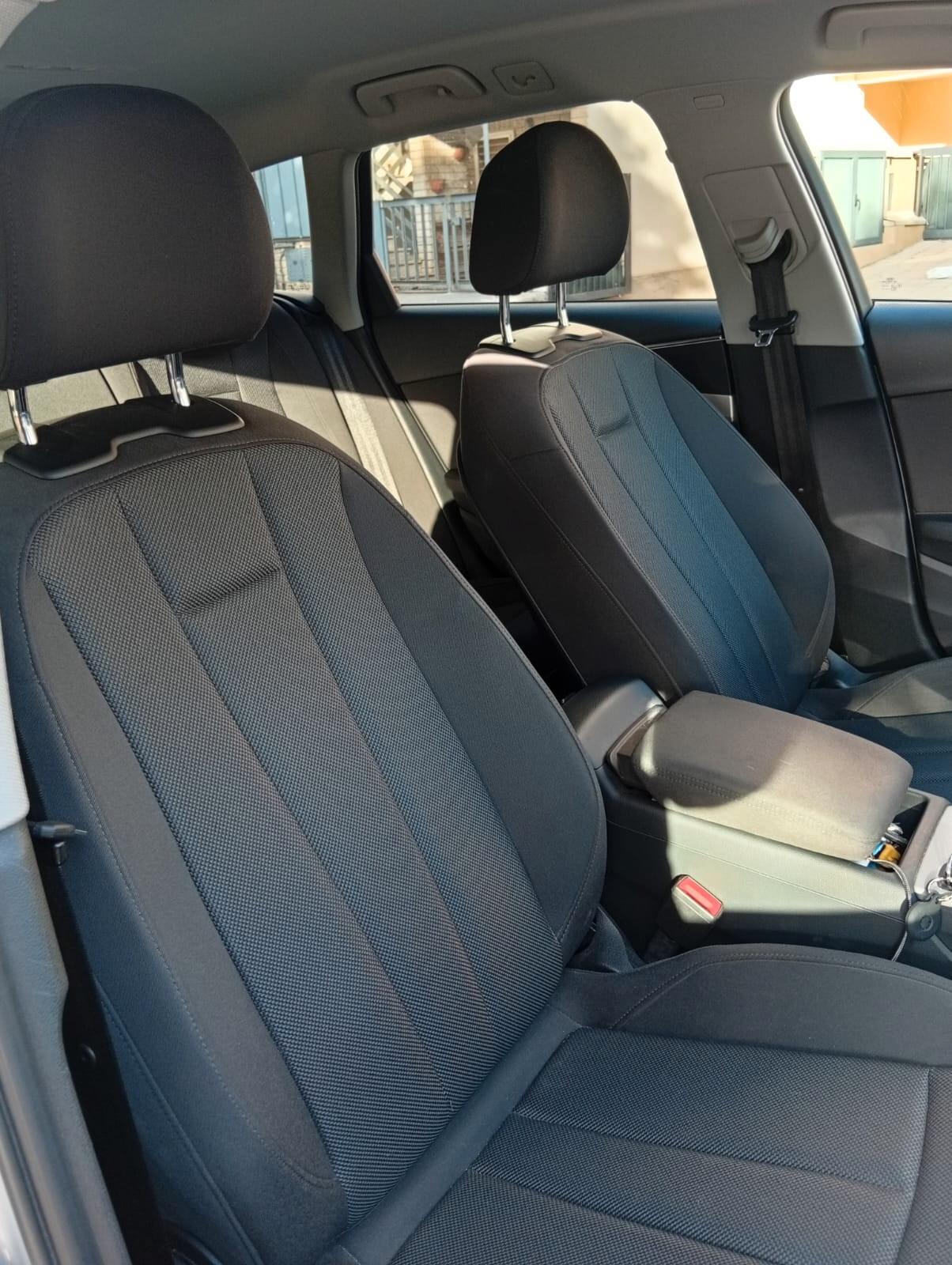 Audi A4 Avant 40 TDI quattro S tronic Business