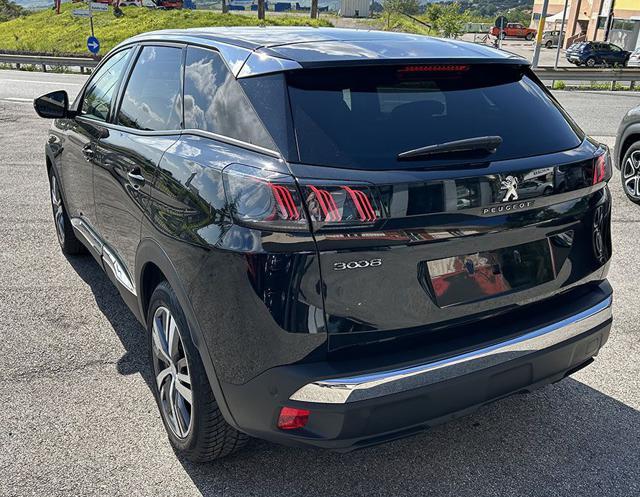 PEUGEOT 3008 BlueHDi 130 S&S Allure