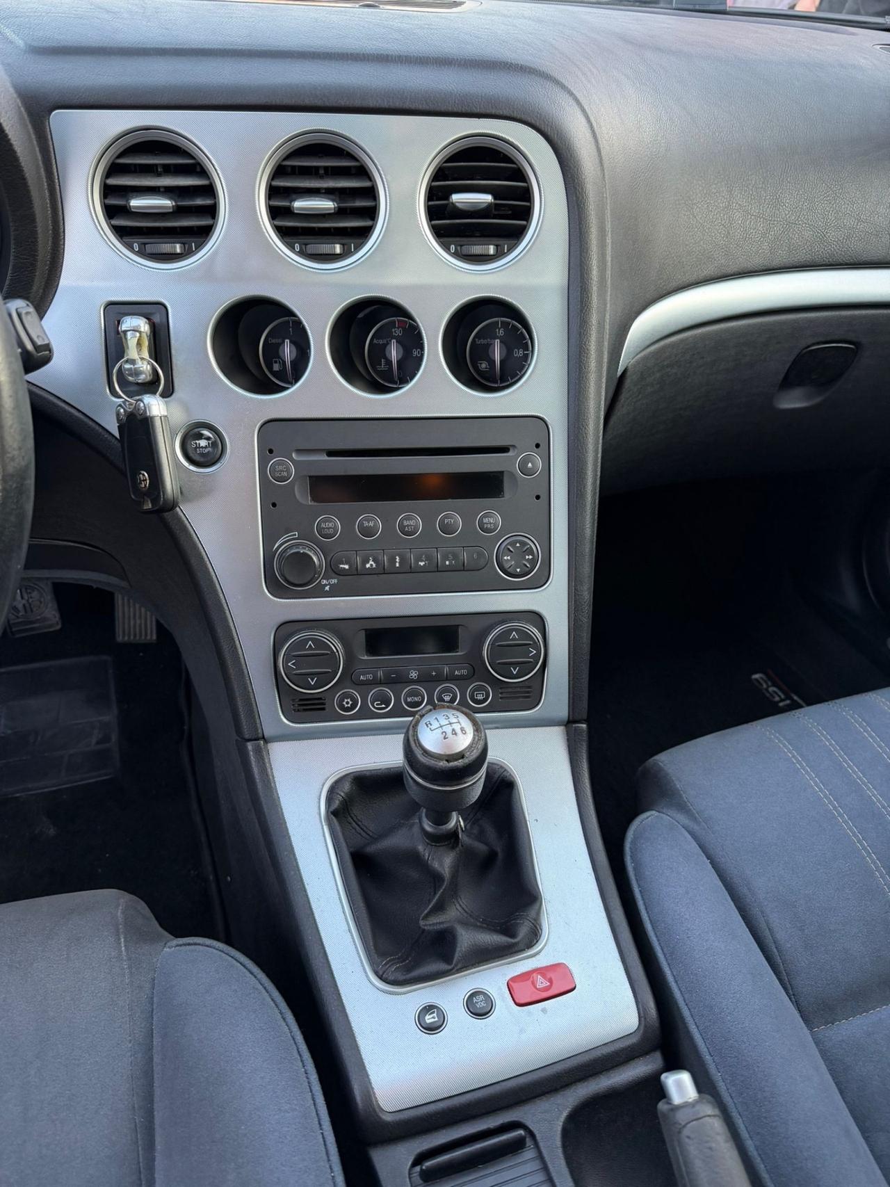 Alfa Romeo 159 1.9 JTDm 16V Exclusive