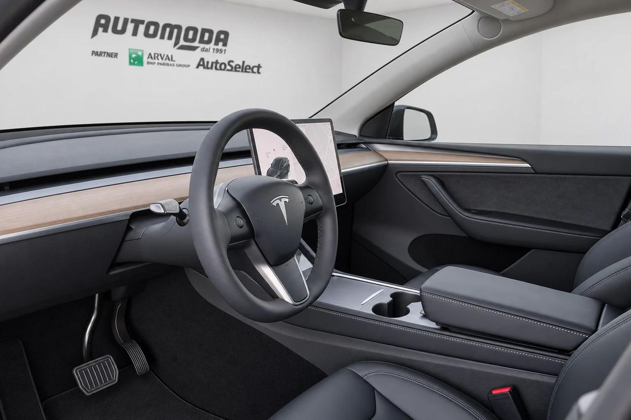 Tesla Model Y 50 kWh RWD