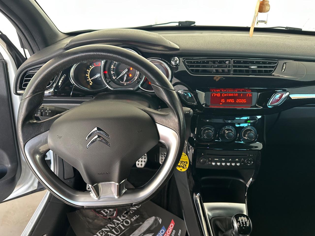 Citroen DS3 1.6 HDi Just Black 2011 x NEOPATENTATI