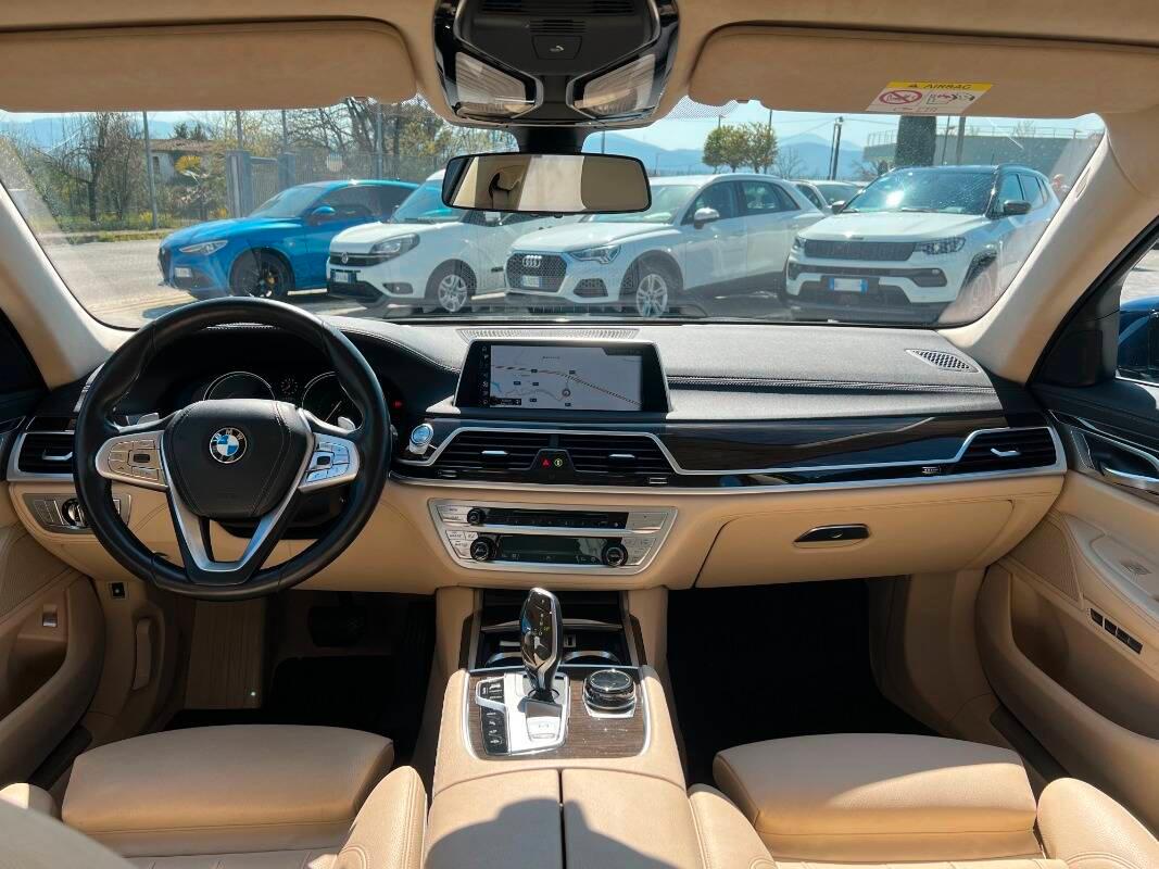BMW Serie 7 740e Eccelsa auto