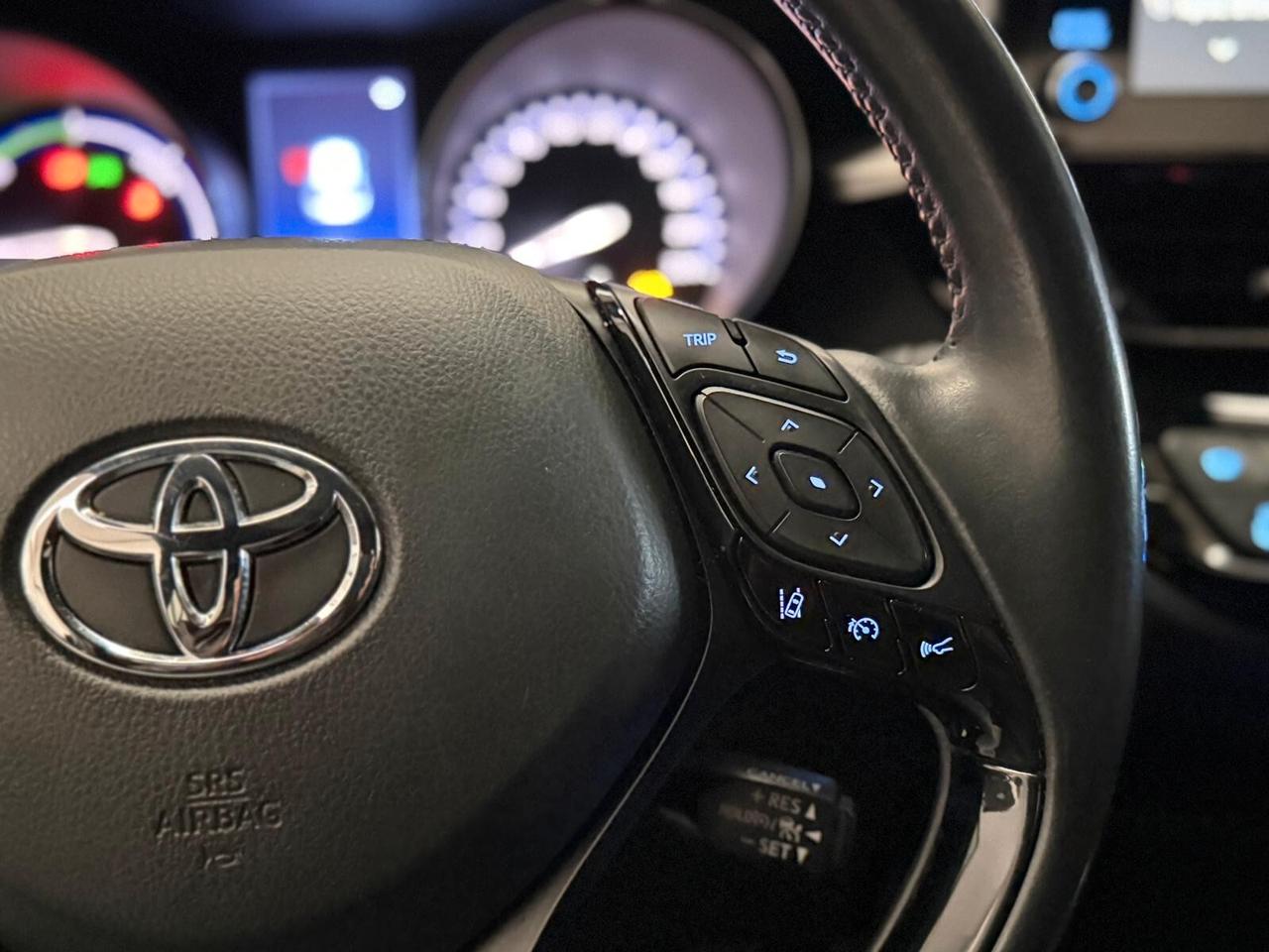 Toyota C-HR 1.8 Hybrid E-CVT Active