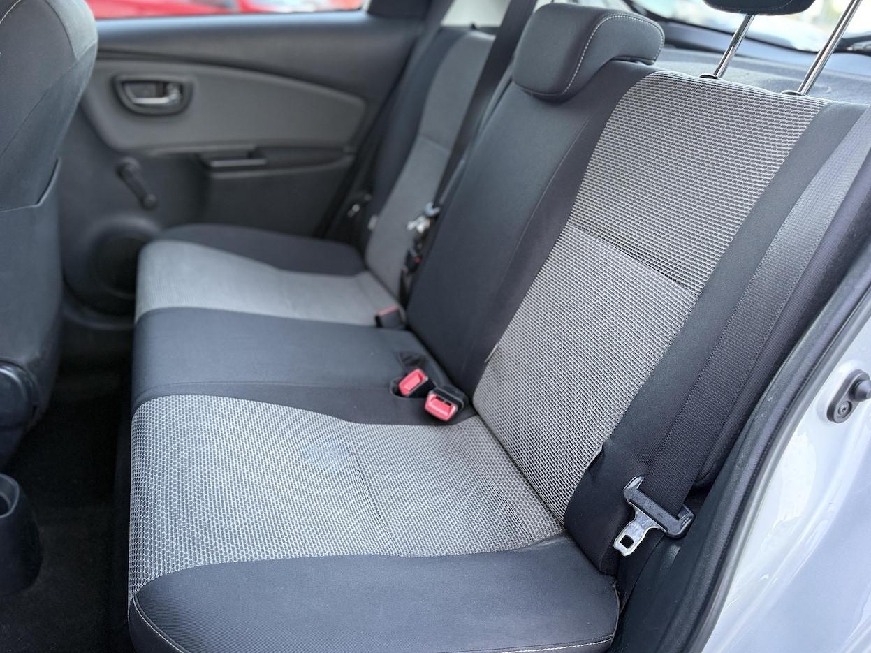 Toyota Yaris 1.5 Hybrid 75CV E6 Neo. Automatica - 2015