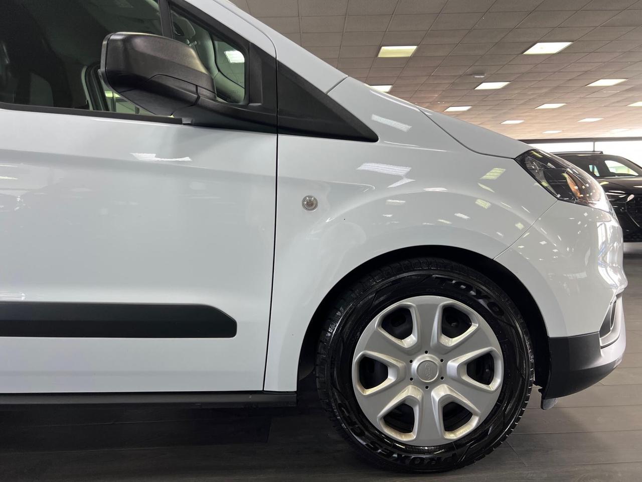 Ford Transit Courier 1.5 tdci + IVA
