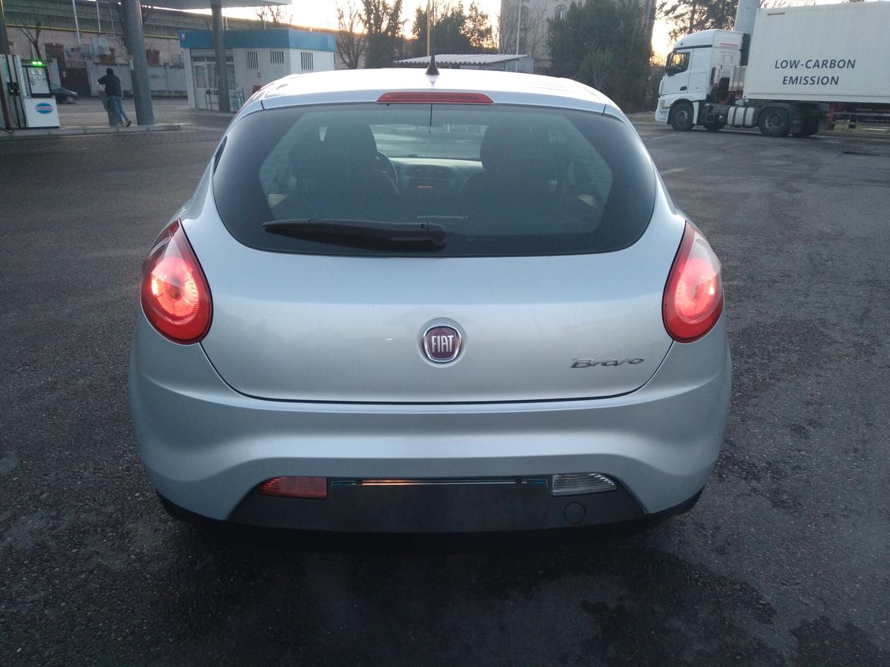 Fiat Bravo 1.4 T-jet 120 CV Emotion x neopatentati