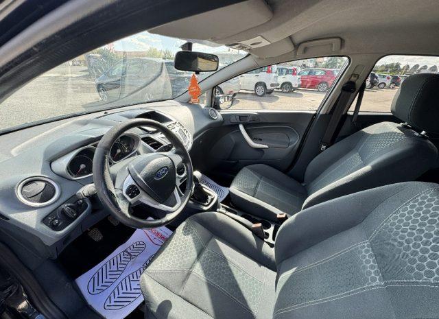 FORD Fiesta 1.4 TDCi 68CV 5 porte Titanium