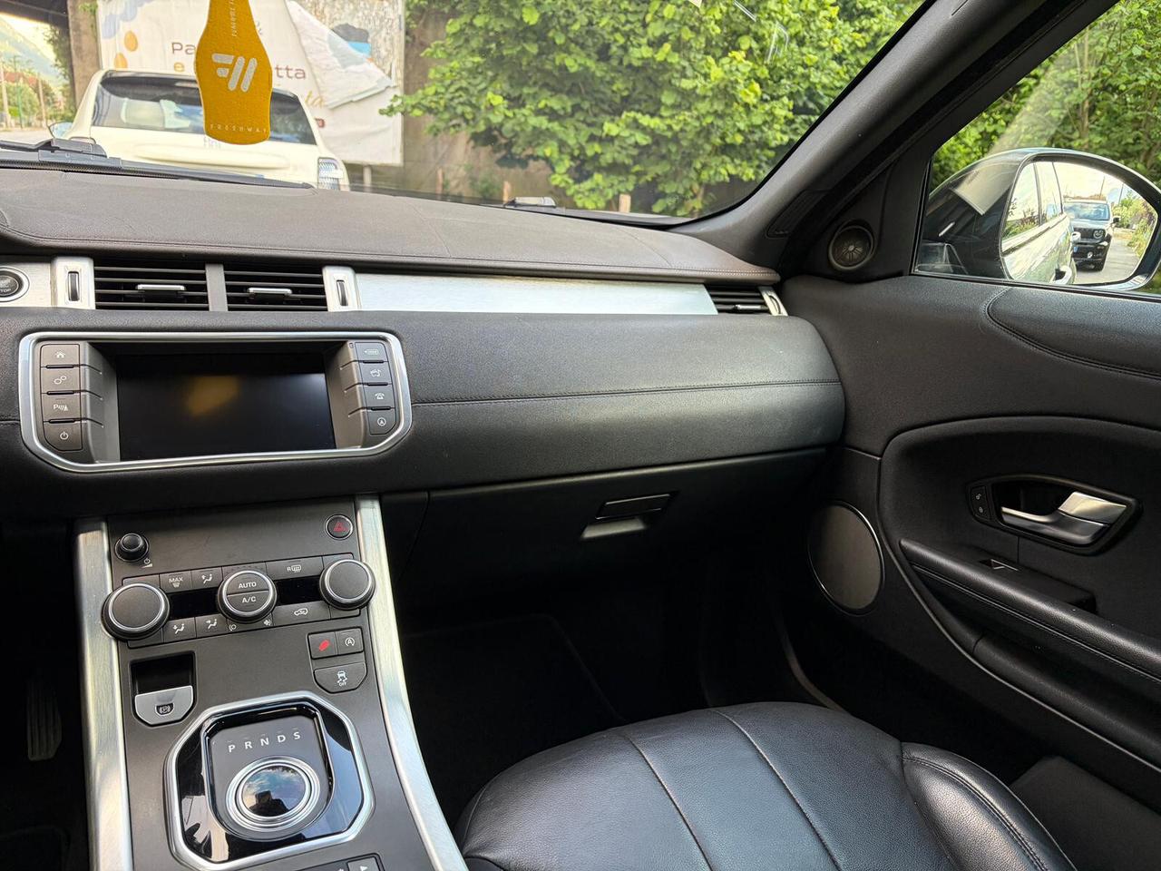 Land Rover Range Evoque RR 2.2 TD4 150cv 5p. Prestige