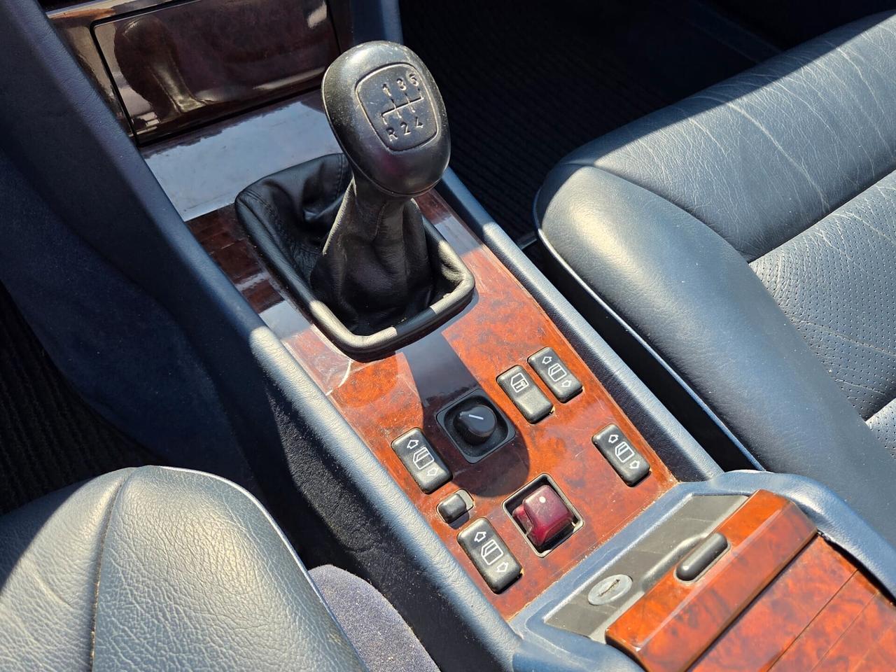 Mercedes-benz E 200 16V CABRIO A124