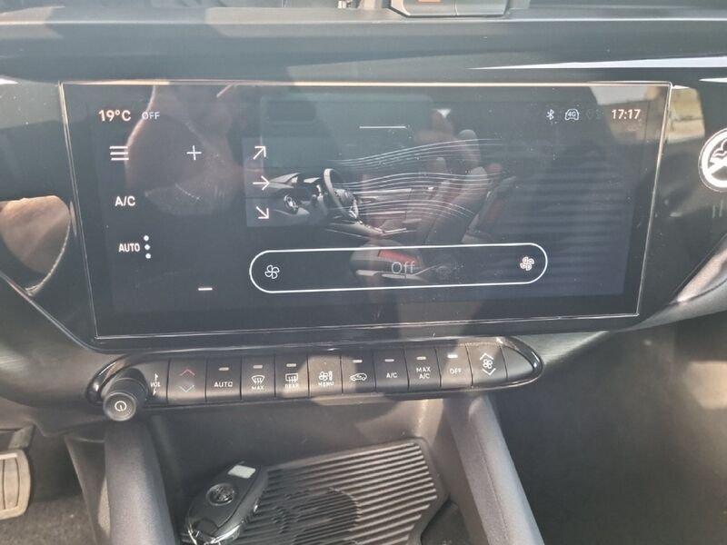 Alfa Romeo Junior 1.2 136 CV Hybrid eDCT6