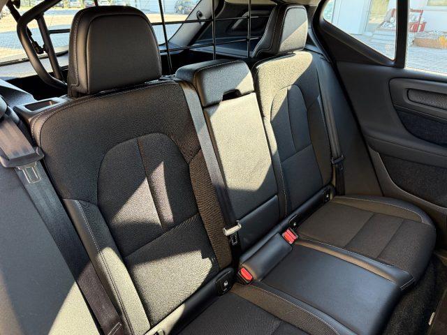VOLVO XC40 D3 AWD Geartronic Momentum