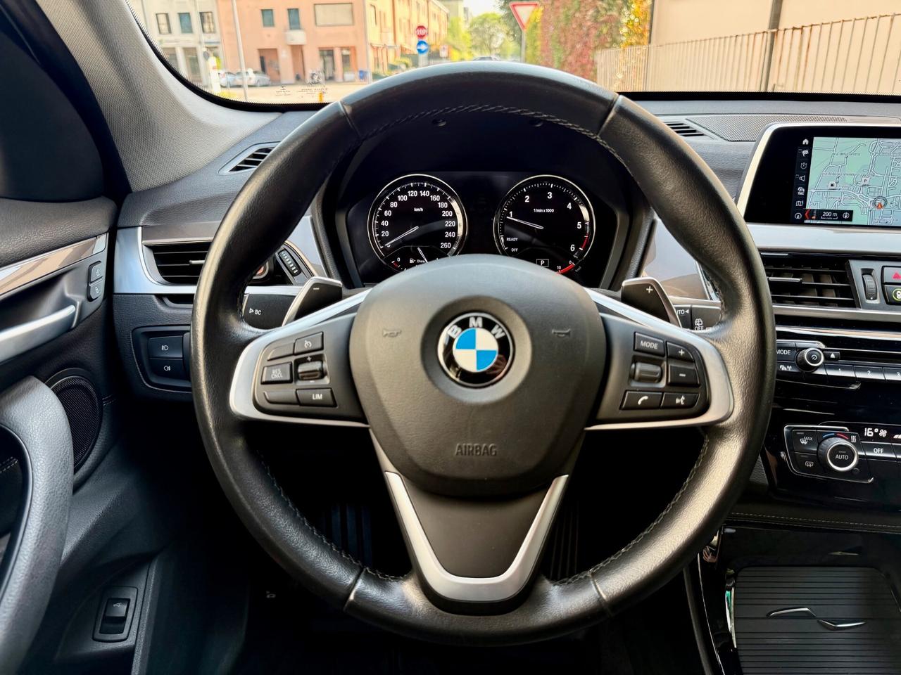 BMW X1 sdrive18d xLine auto 150cv UNICO PROPRIETARIO