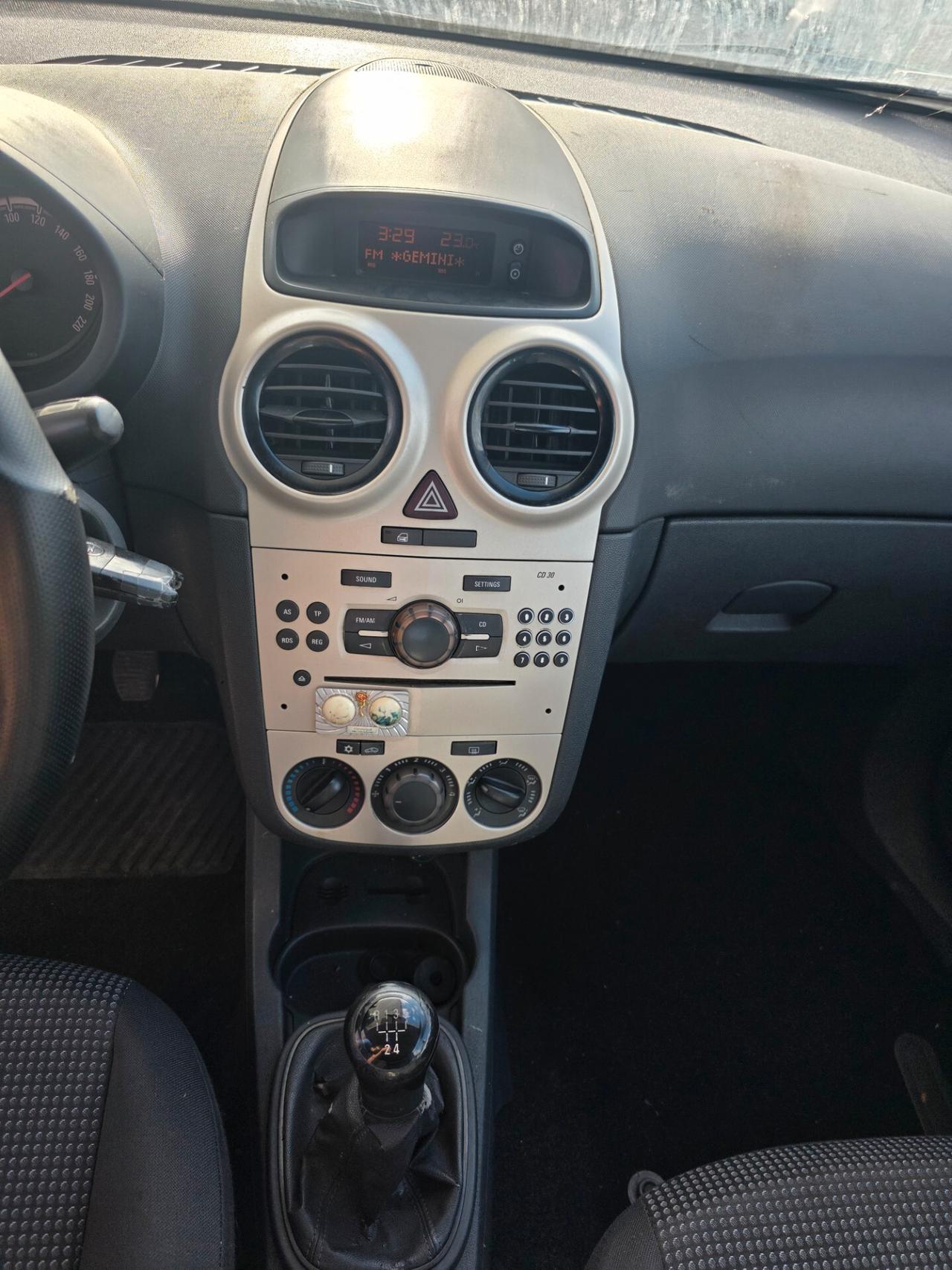 Opel Corsa 1.3 CDTI 75CV 3 porte Van 535.000km