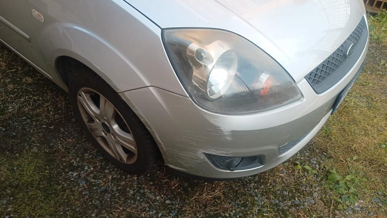 Ford Fiesta TDCi 5P Unico Prop.Commercianti