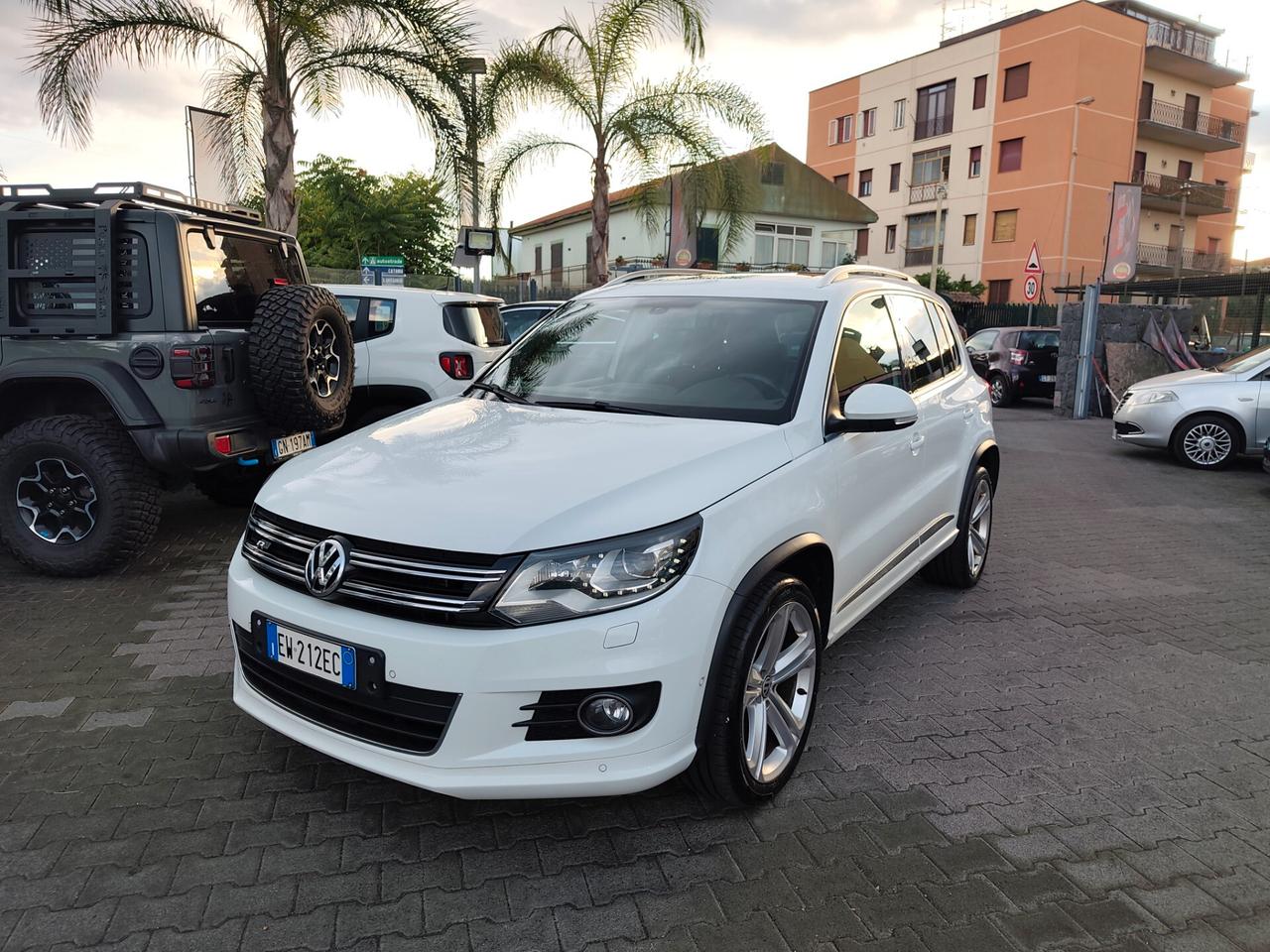 Volkswagen Tiguan 2.0 TDI 177 CV 4MOTION DSG R-Line