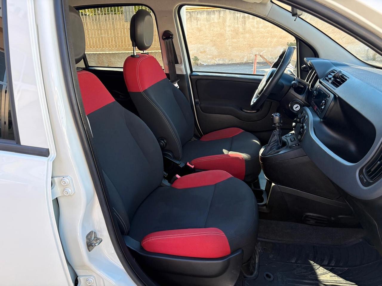 Fiat Panda 1.2 Easy 69CV 5 posti