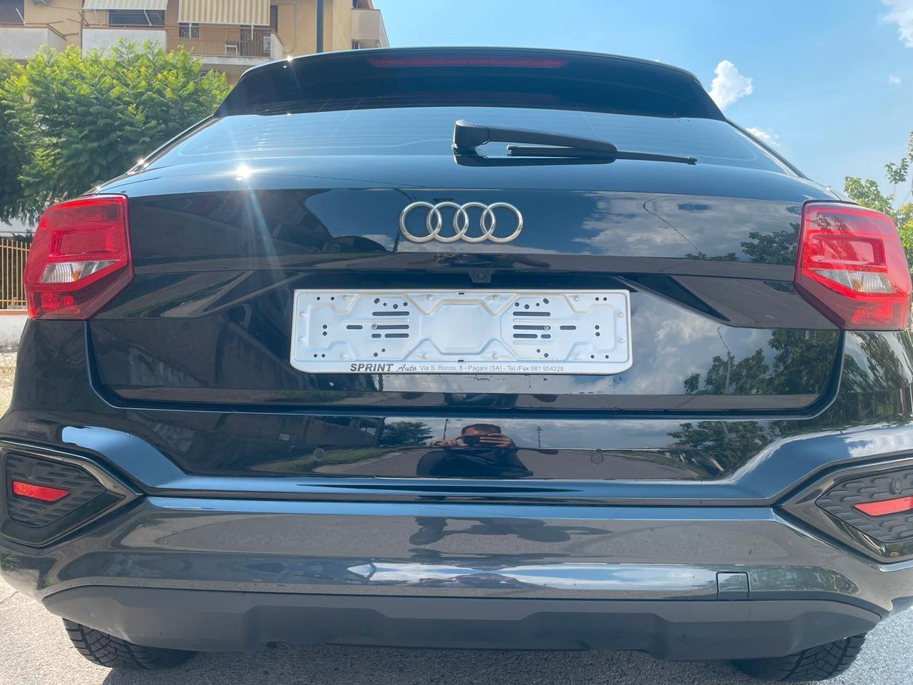 Audi Q2 30 TDI S tronic cockpit navigatore