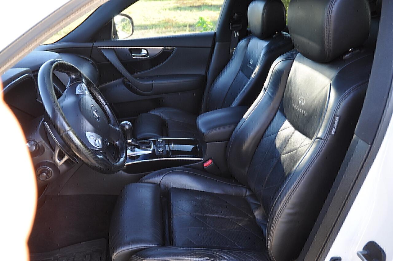 Infiniti FX 30d S Premium