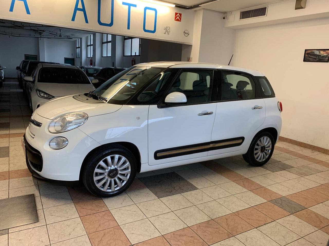 Fiat 500L 1.4 95 CV Lounge Adatta ai neopatentati