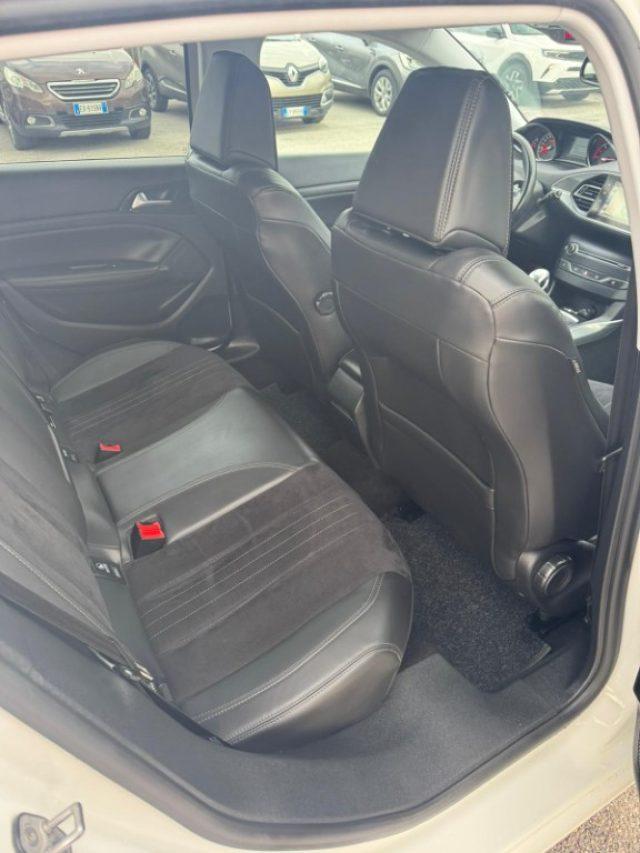 PEUGEOT 308 BlueHDi 120 S&S Allure