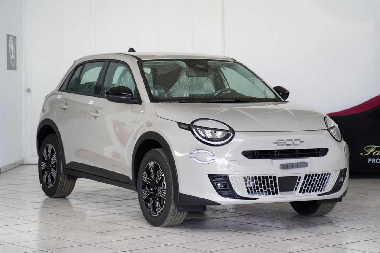 Fiat 600 Hybrid 110 CV DCT MHEV Icon