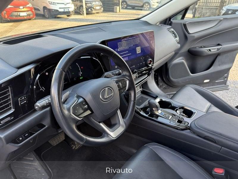 Lexus NX Hybrid Luxury 4WD