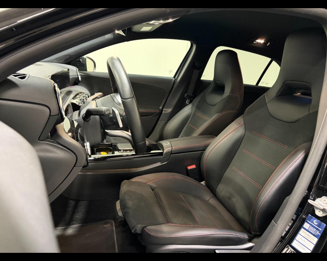 Mercedes-Benz CLASSE A 250 E AUTO. PREMIUM PLUS EDITION