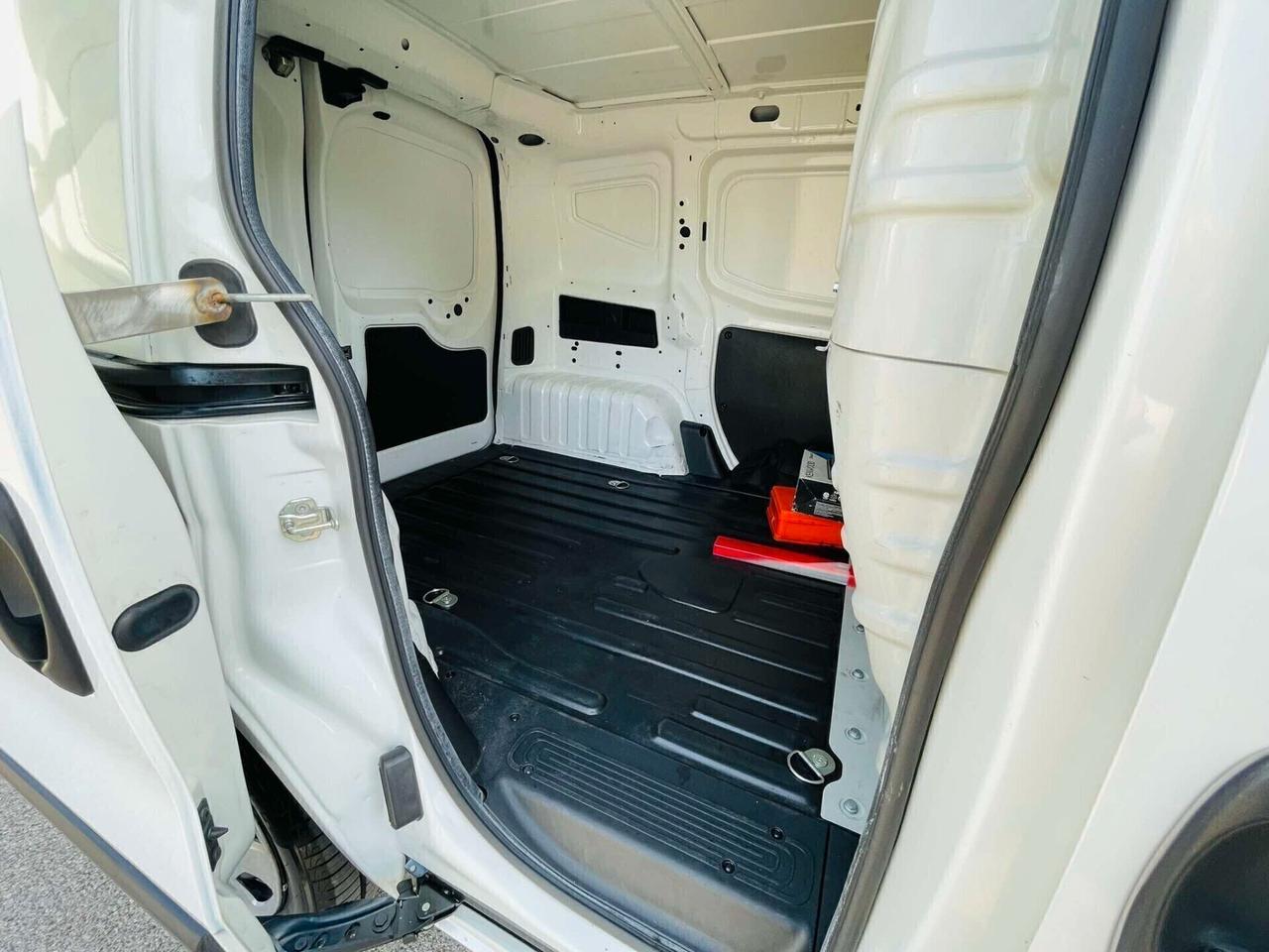 Fiat Fiorino 1.3 MJT 95CV Cargo SX