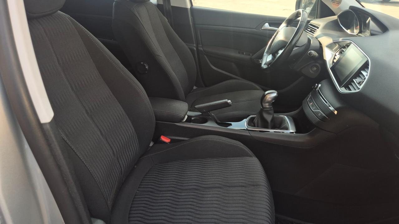 Peugeot 308 1.6 HDi 92 CV SW Business