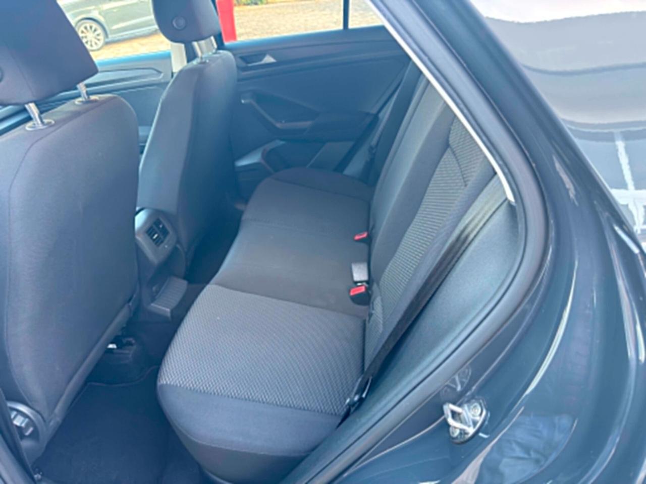 Volkswagen T-Roc 1.6 TDI SCR Style BlueMotion Technology