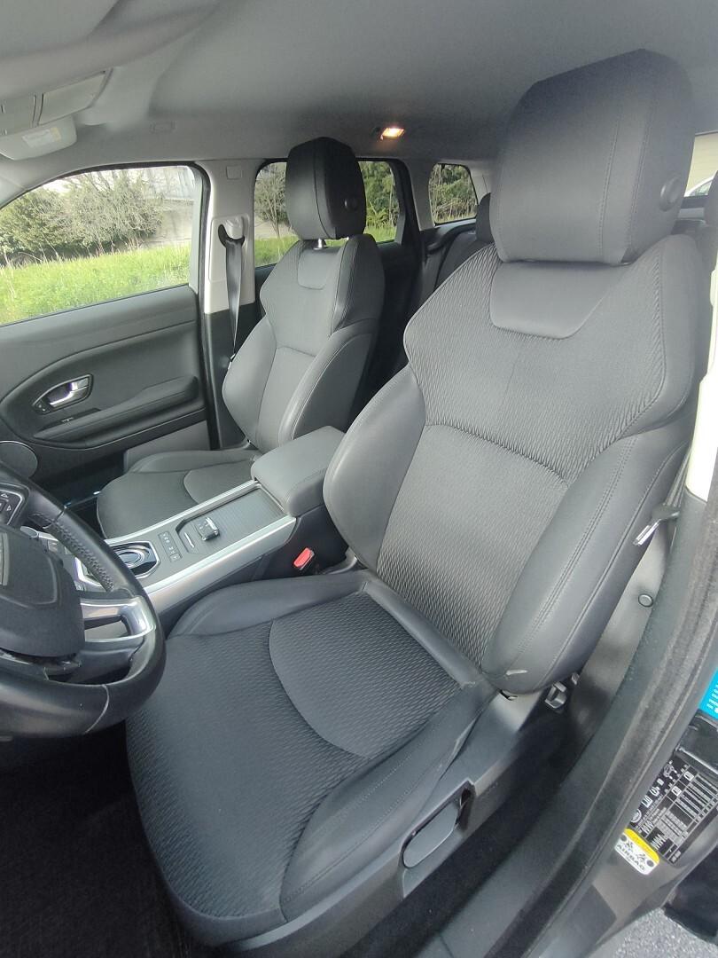 LAND ROVER Range Rover Evoque 5p 2.0 td4 SE 150cv