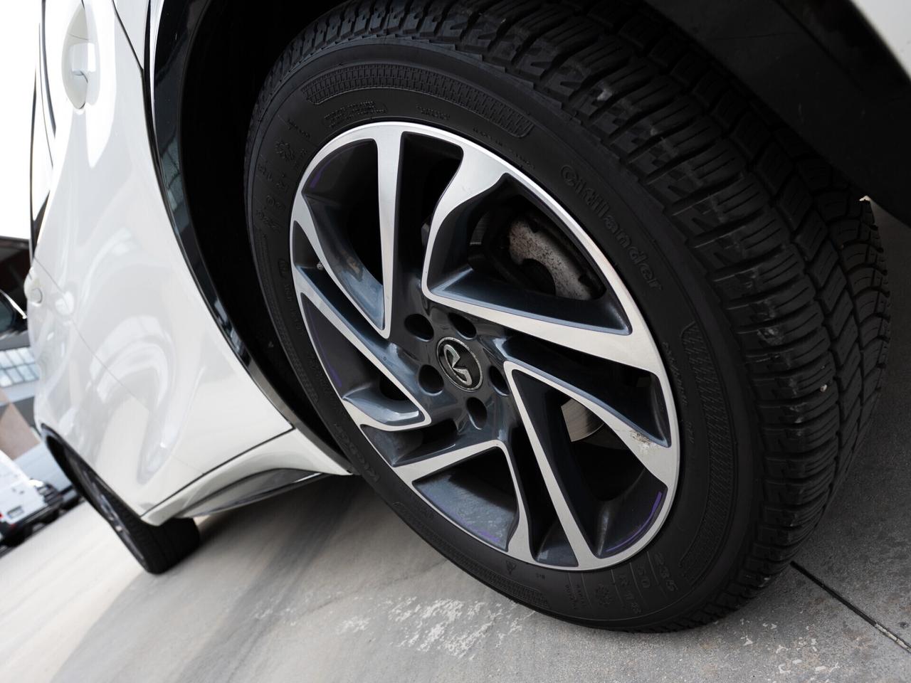 Infiniti Q30 1.5 diesel DCT Business Executive