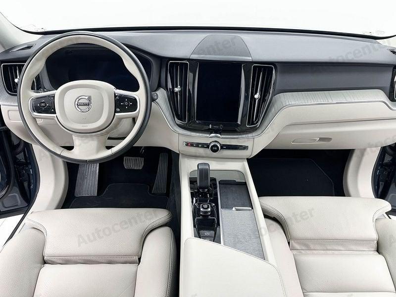 Volvo XC60 XC60 B4 (d) 197CV AUT AWD PLUS DARK