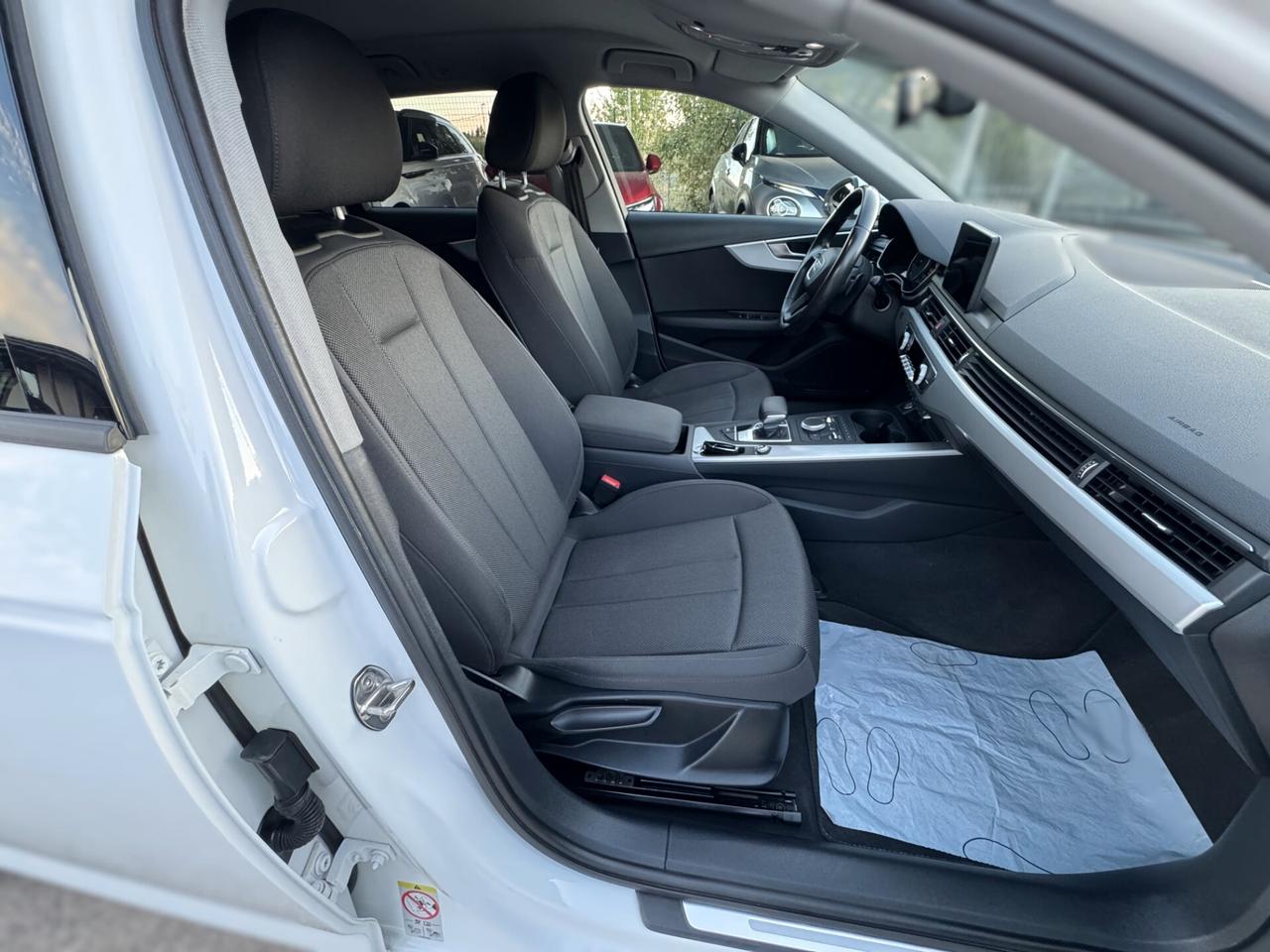 Audi A4 Avant 2.0 TDI 150 CV S tronic Business Sport