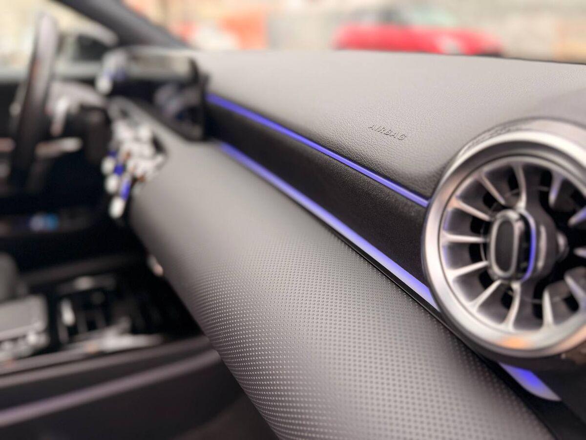 Mercedes Classe A 180 d Premium Night edition auto