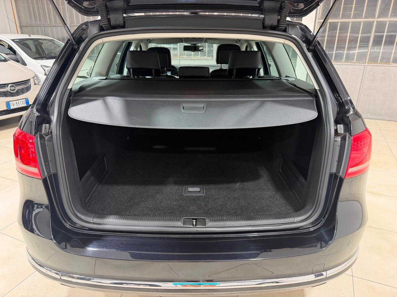 Volkswagen Passat Var. 2.0 TDI 4mot Highline Aut 4X4