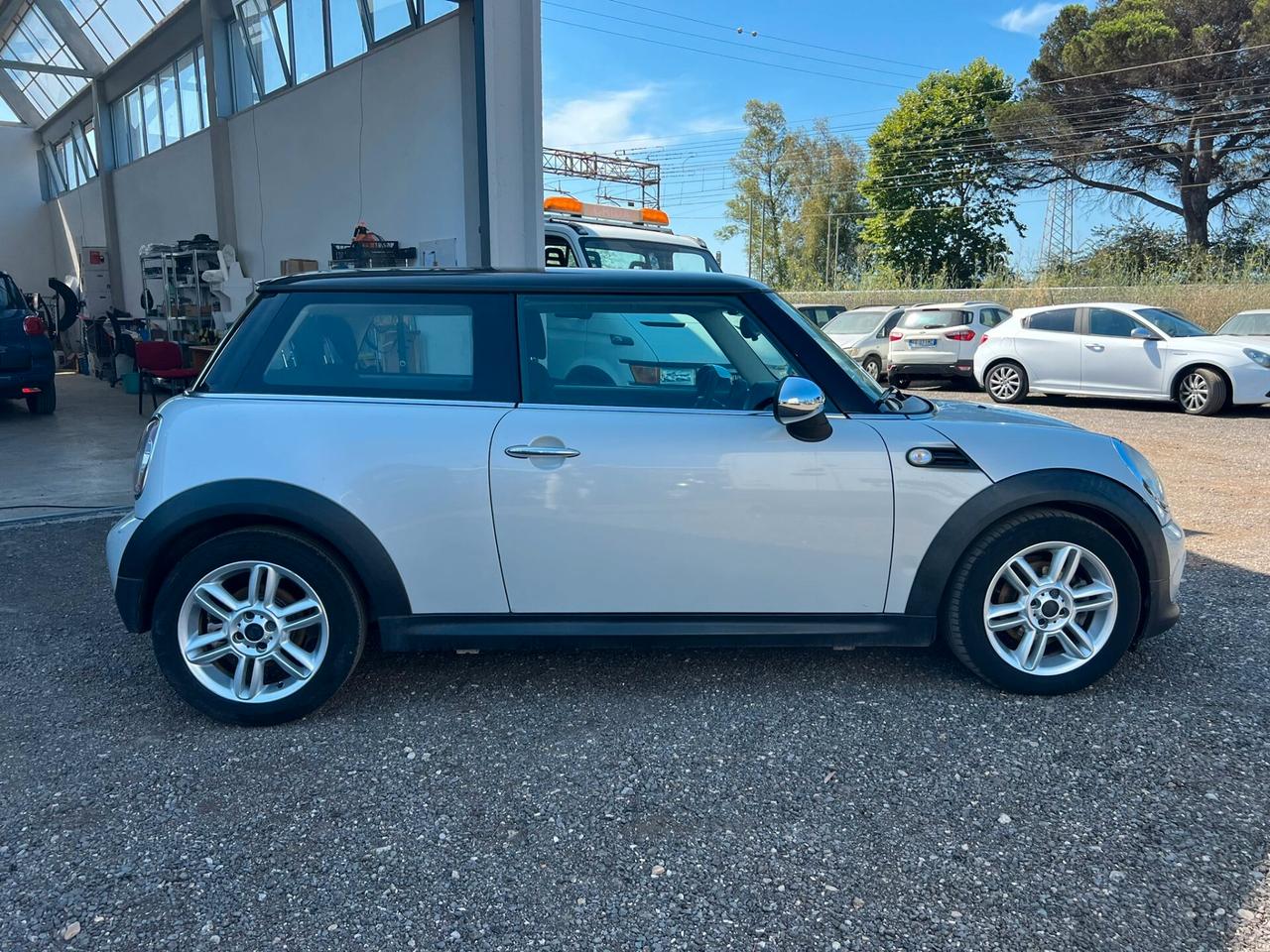 Mini Cooper 1.6 16V Cooper D