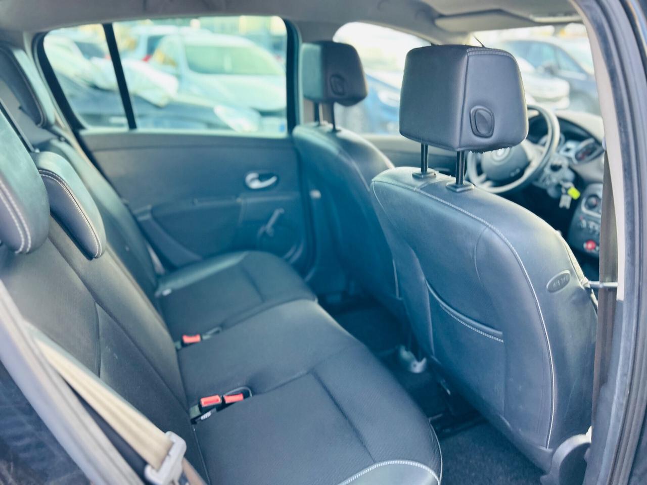 Renault Clio 1.2 16V 5 porte Le Iene