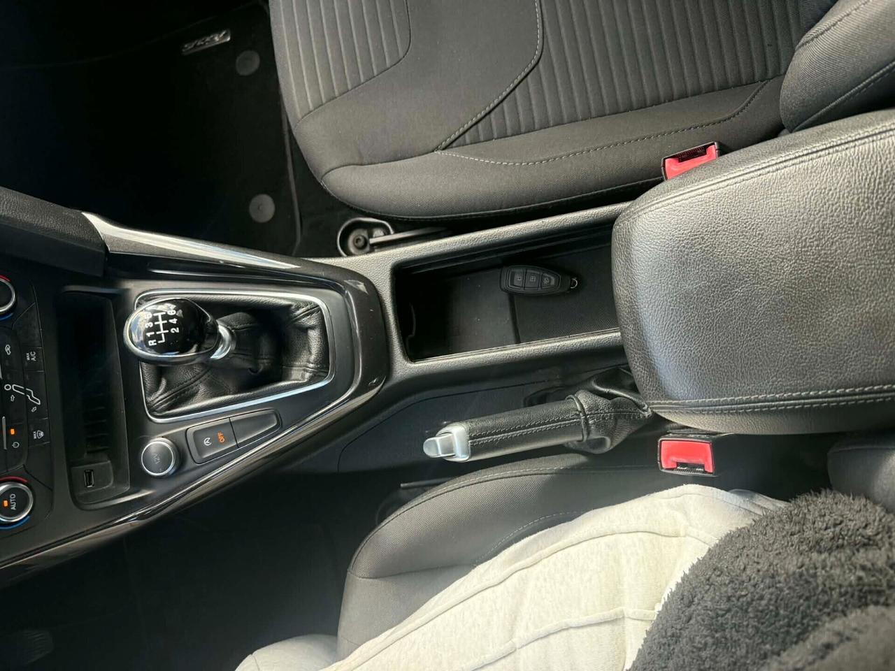 Ford Focus 1.5 TDCi 120 CV SW Titanium 186.000KM