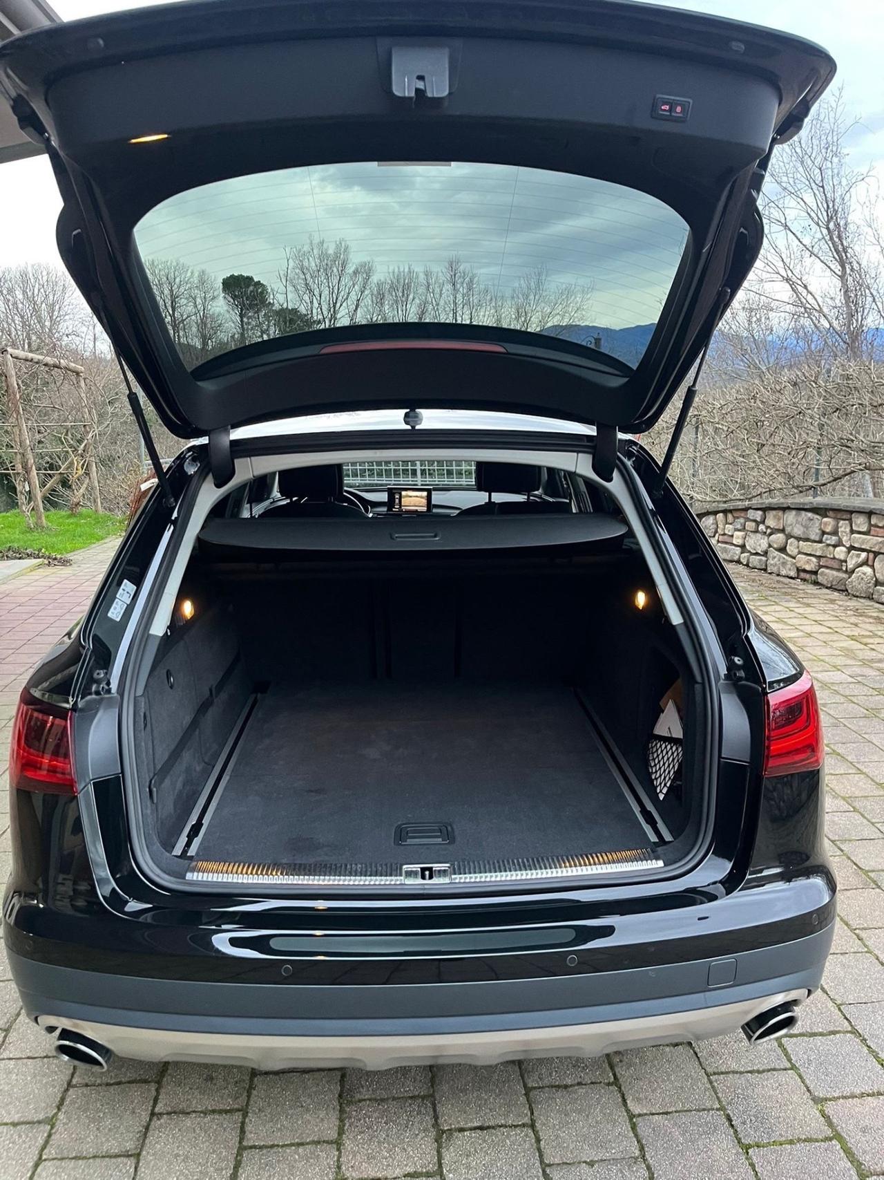 Audi A6 allroad 3.0 TDI 218 CV S tronic Business Plus
