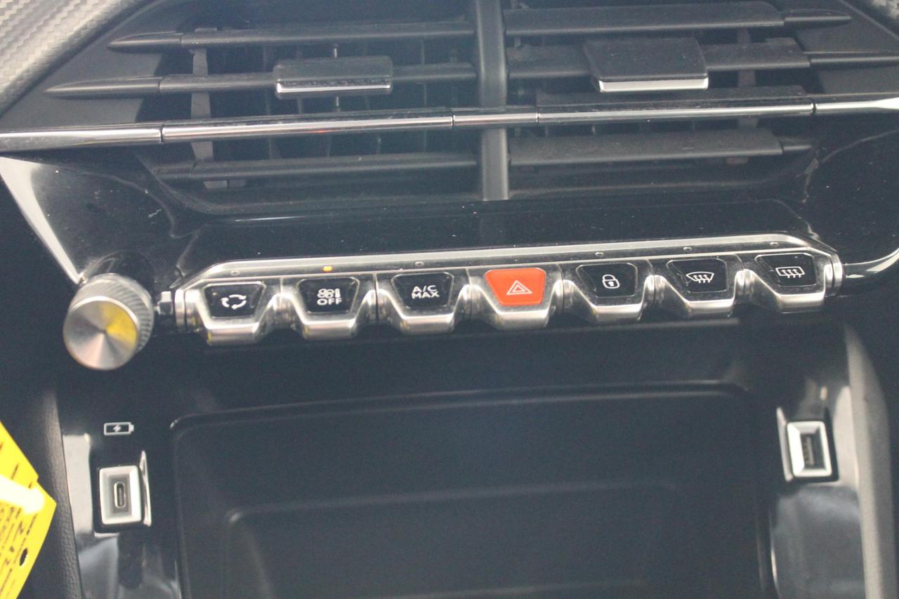 PEUGEOT 2008 BlueHDi 110 Cv. Active Pack