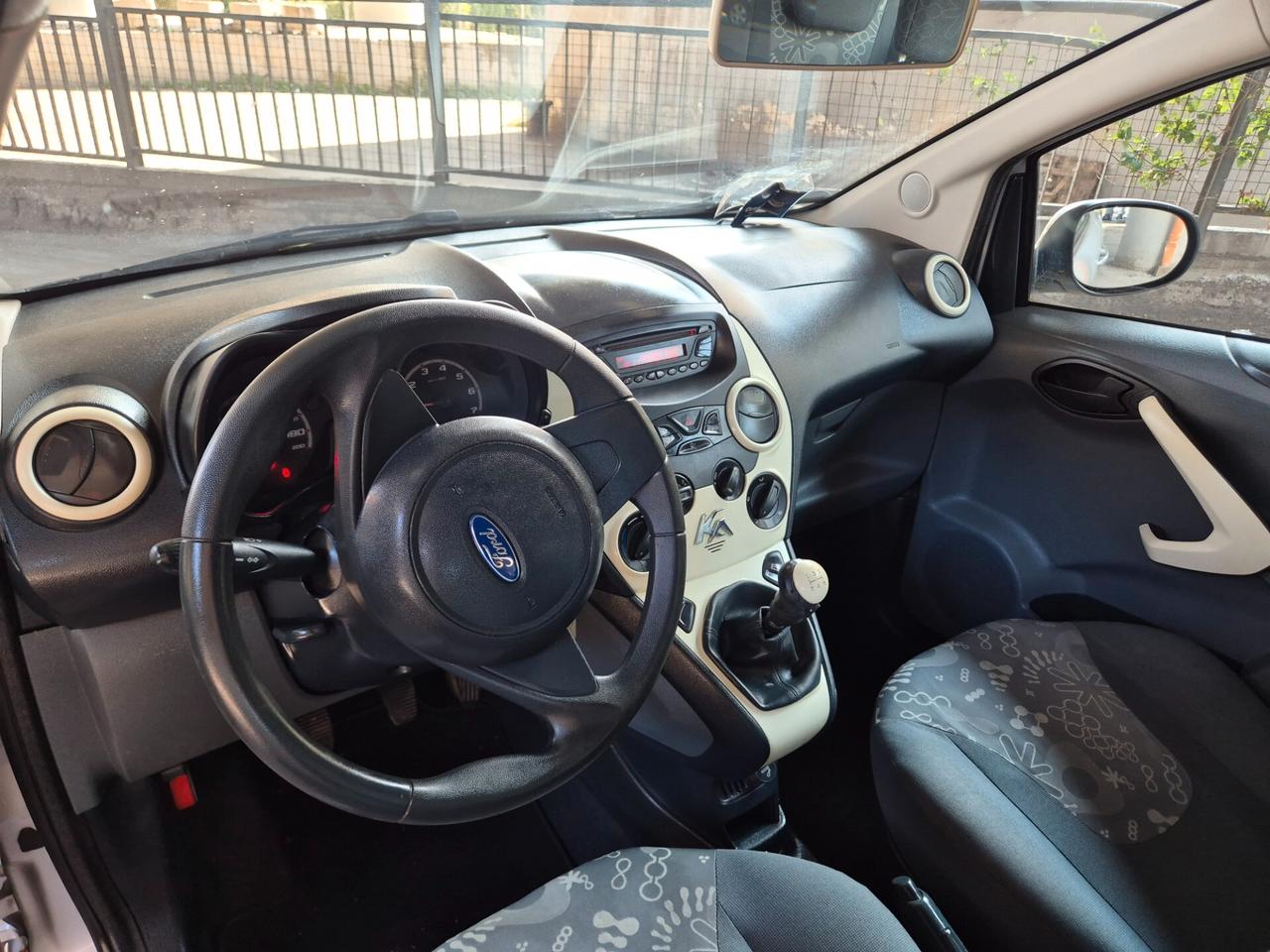 FORD KA 1.1 BENZINA NUOVISSIMA E FULL 2013