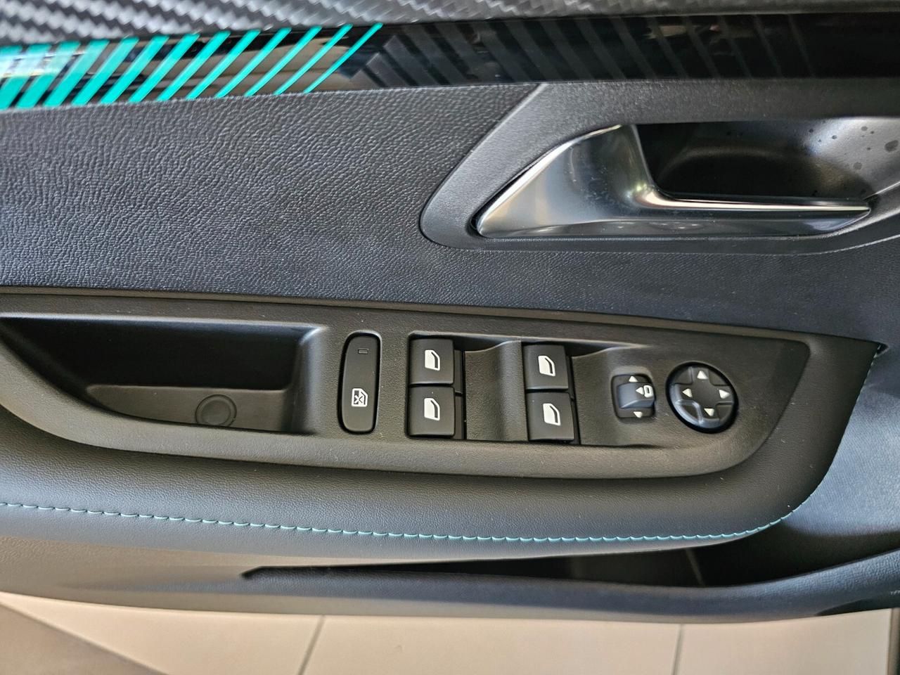 Peugeot 208 PureTech 100 Stop&Start 5 porte Allure Pack