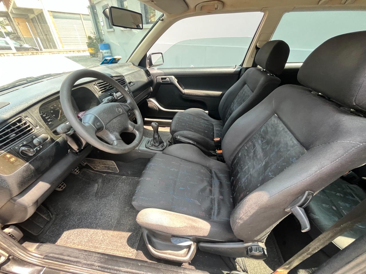 Volkswagen Golf 2.0 cat 3 porte GTI