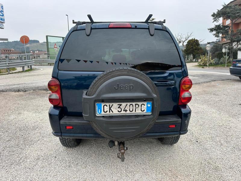 Jeep Cherokee 2.5 crd Sport