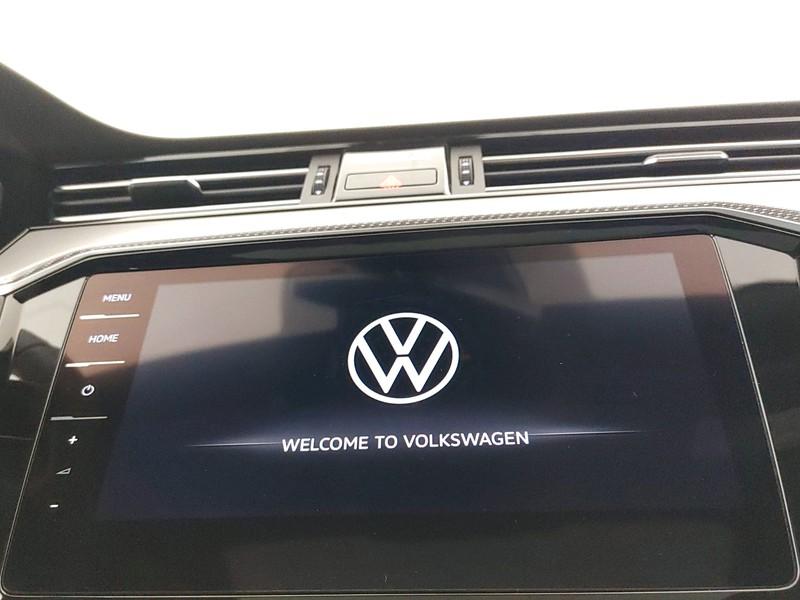 Volkswagen Passat variant 2.0 tdi executive 200cv dsg