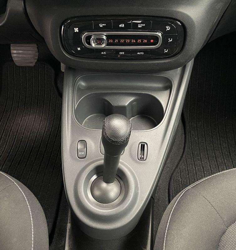 smart fortwo fortwo EQ Passion