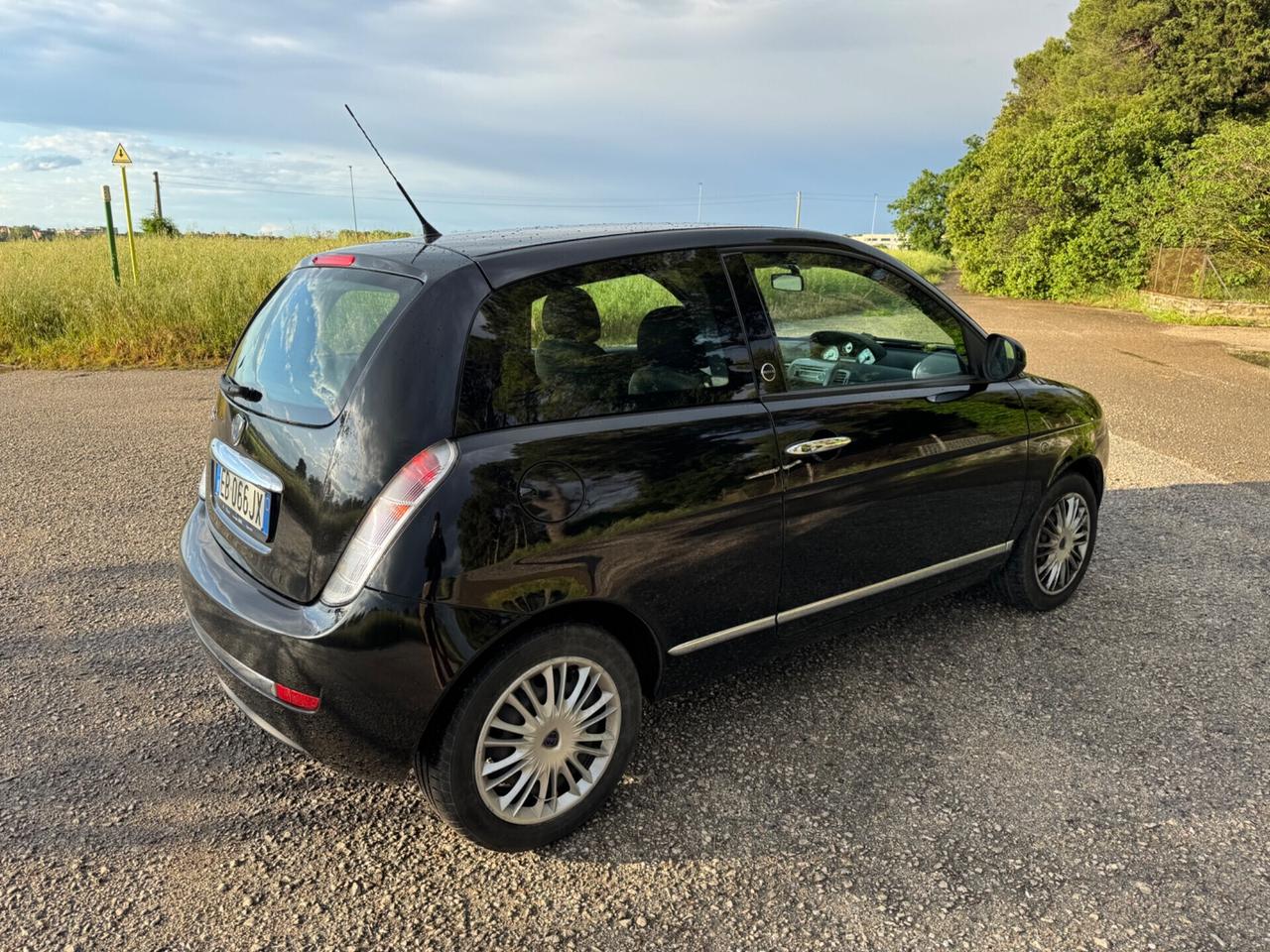 Lancia Ypsilon 1.4 Platino Ecochic GPL
