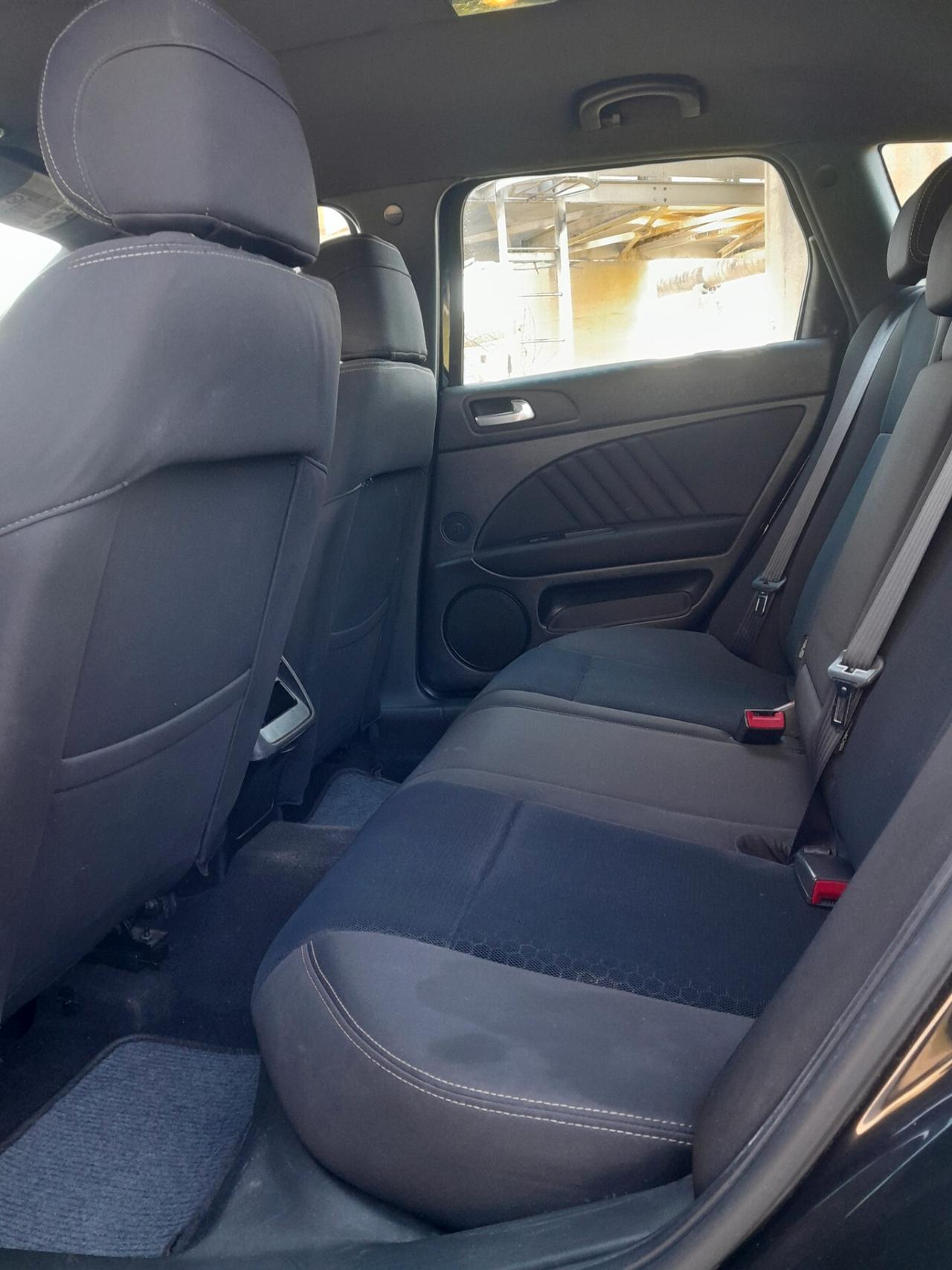 Alfa Romeo 159 2.0 JTDm Sportwagon Distinctive